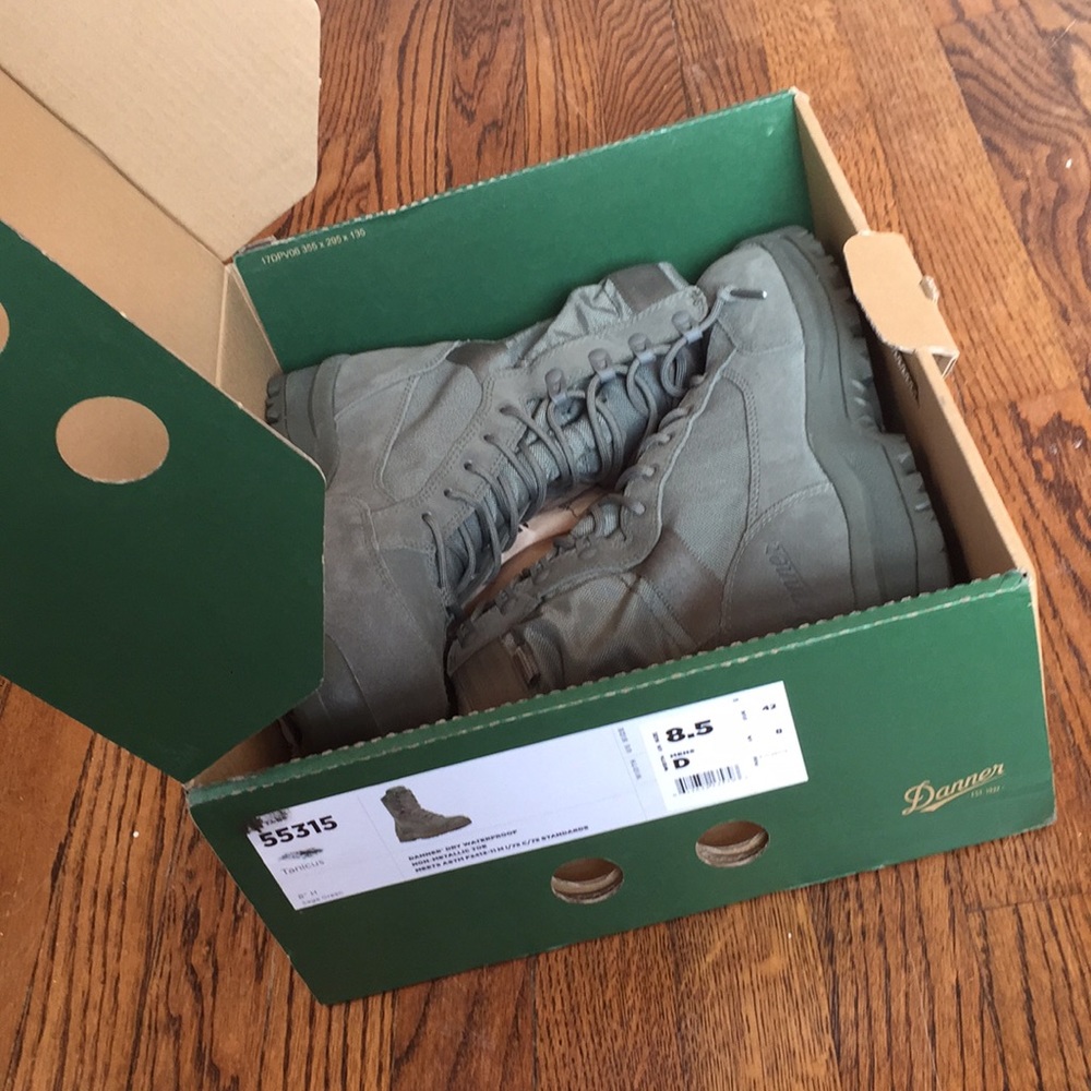 MENS DANNER BOOTS